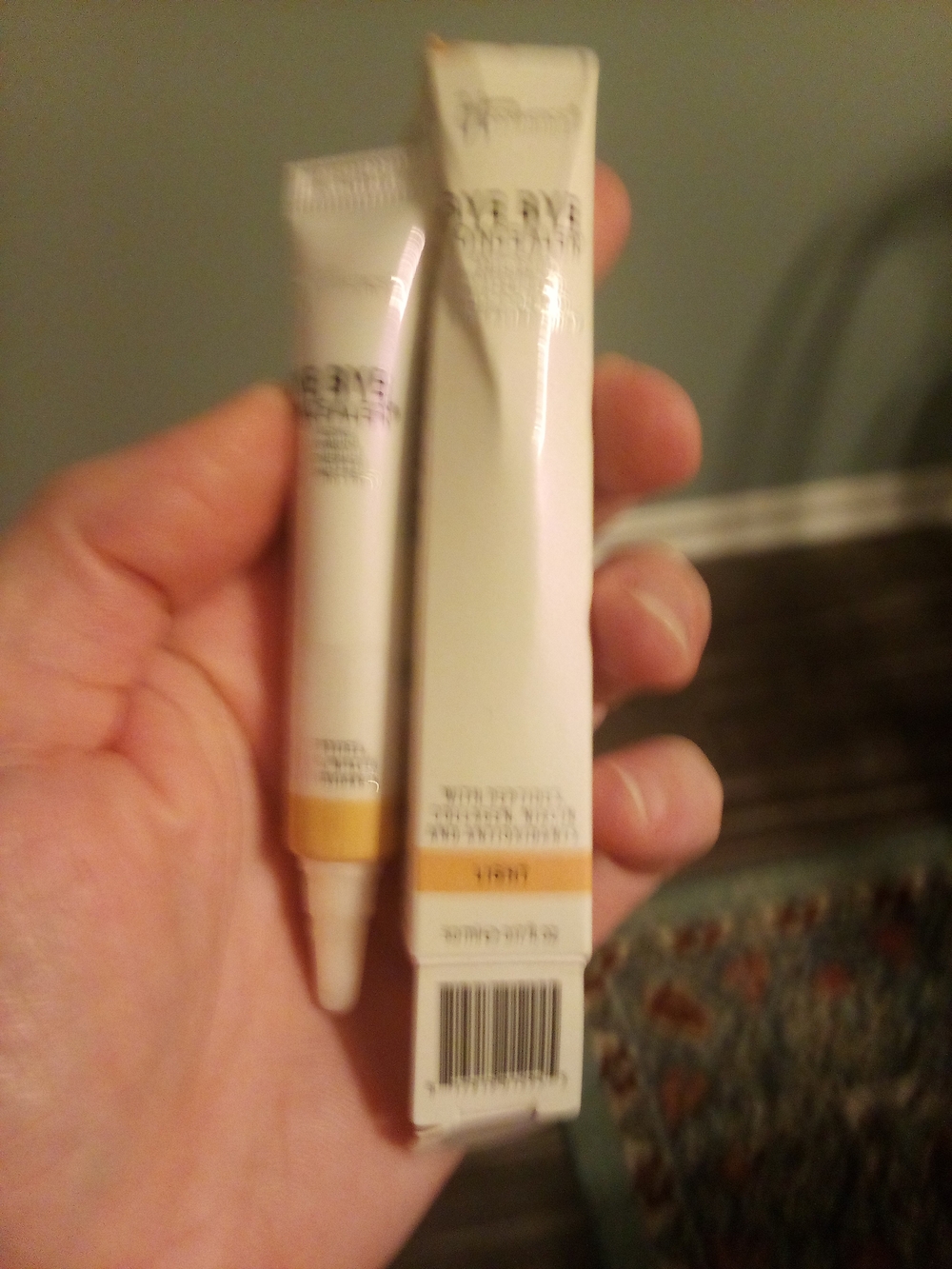 It Cosmetics Bye Bye Concealer - Light Cream